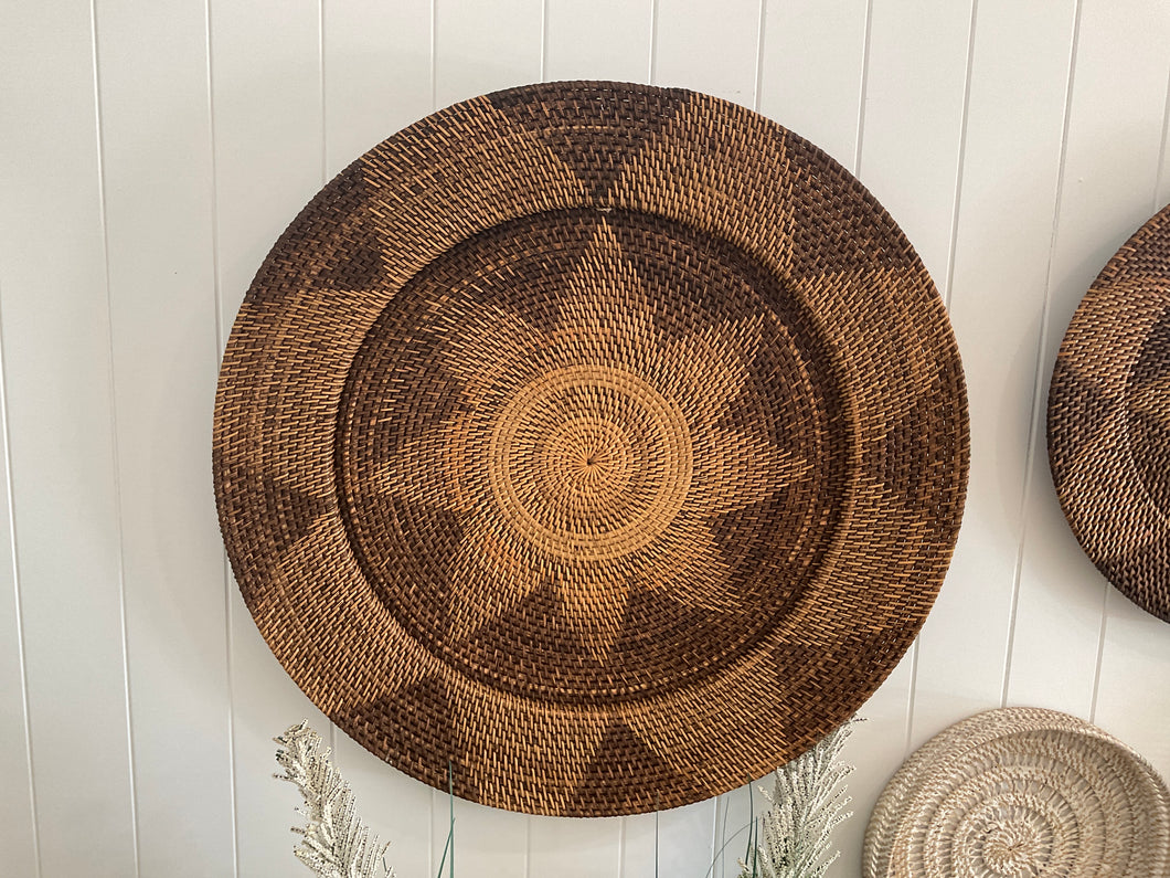 Flower disc- large brown