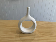 Load image into Gallery viewer, Vase- round ceramic