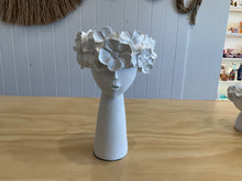 Load image into Gallery viewer, Nero lady head vase