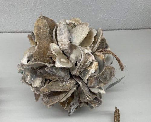 Shell-Oyster ball